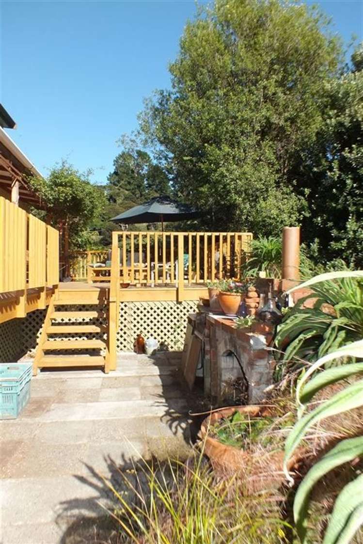 223 Middle Road Pigeon Bay_23