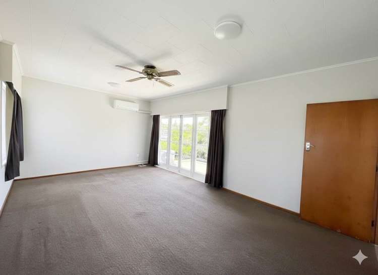 97 White Swan Road Mt Roskill_11