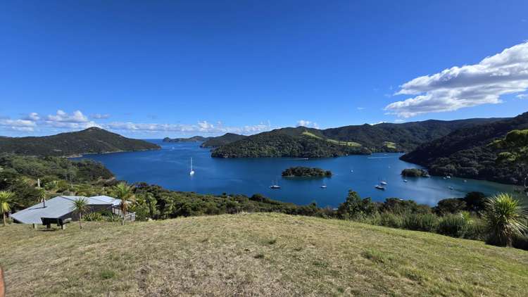 205 Kaiaraara Bay Road Great Barrier Island (Tryphena)_12