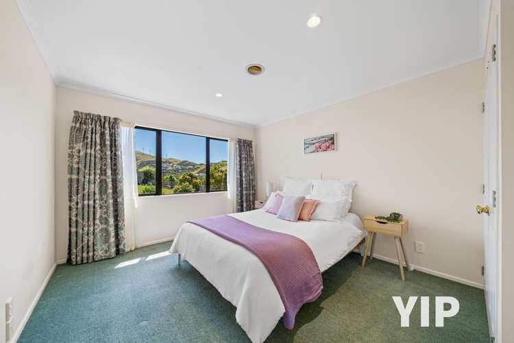6 Derry Hill Churton Park_15