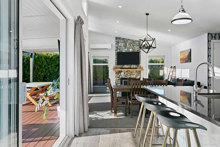 155 Victory Drive Wharewaka_6