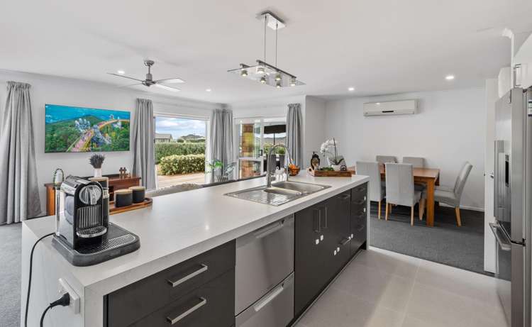 43 Abby Close Pukekohe_3