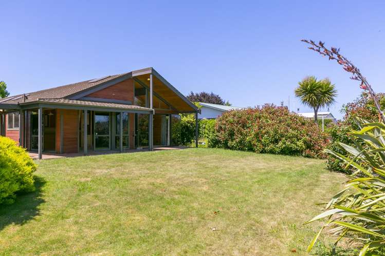 63 Wharewaka Road Wharewaka_30