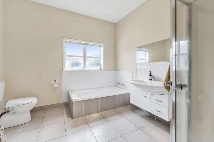 18 High Street Kirwee_13