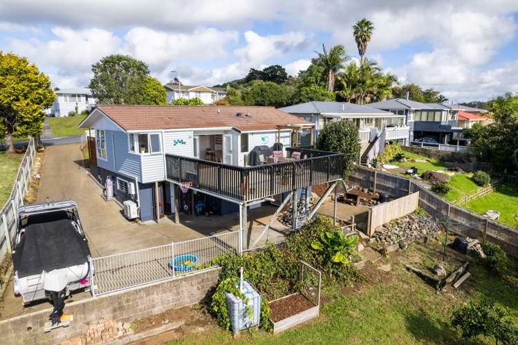 57 Ogle Crescent Kamo_9