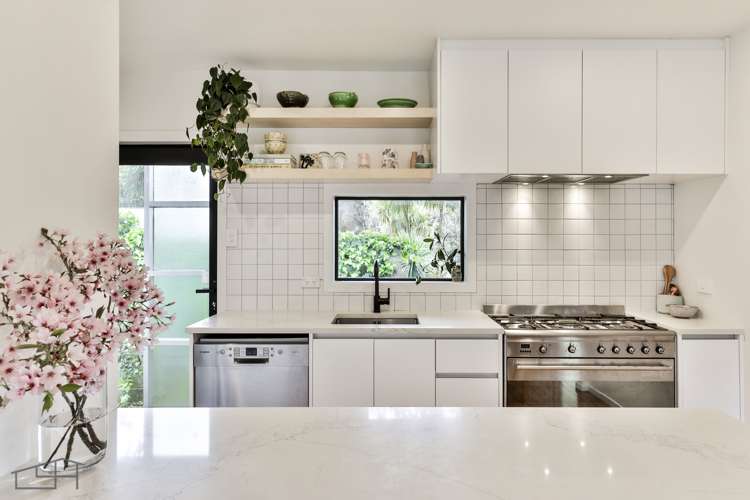 2 Tainui Road Titirangi_6