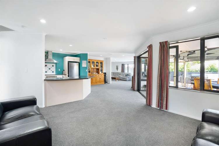 46 Otia Drive Richmond_16