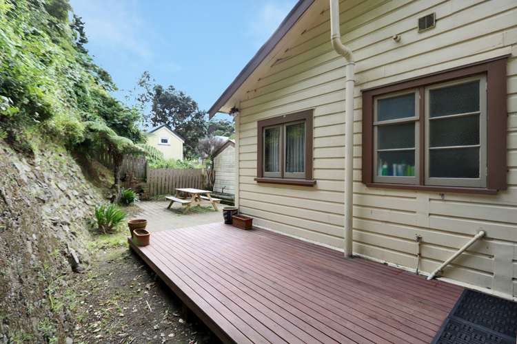 318 Ohiro Road Brooklyn_16