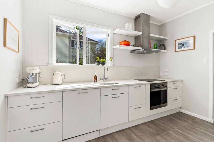 21 Fraser Road Narrow Neck_8