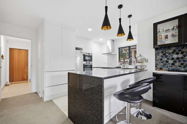 4/18-24 Pannill Place_4