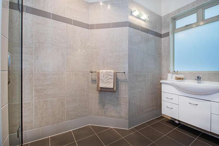 20d Ewing Road Riverside_8