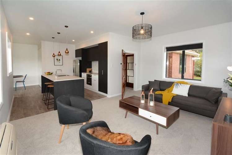 16 Thoreau Street Concord_11