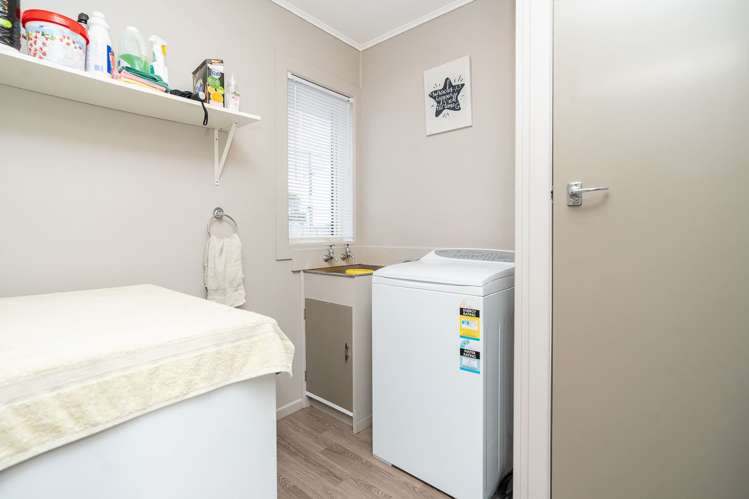 43 Lewis Street Glenview_12