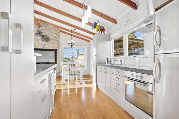 26 Caronia Crescent Lynfield_10