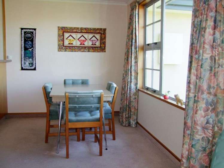 2 Duthie Street Milton_6