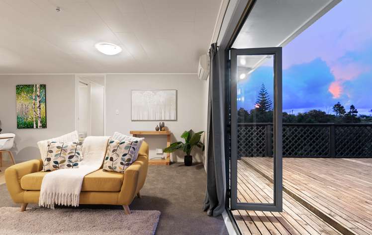 109 Glengarry Road Glen Eden_10