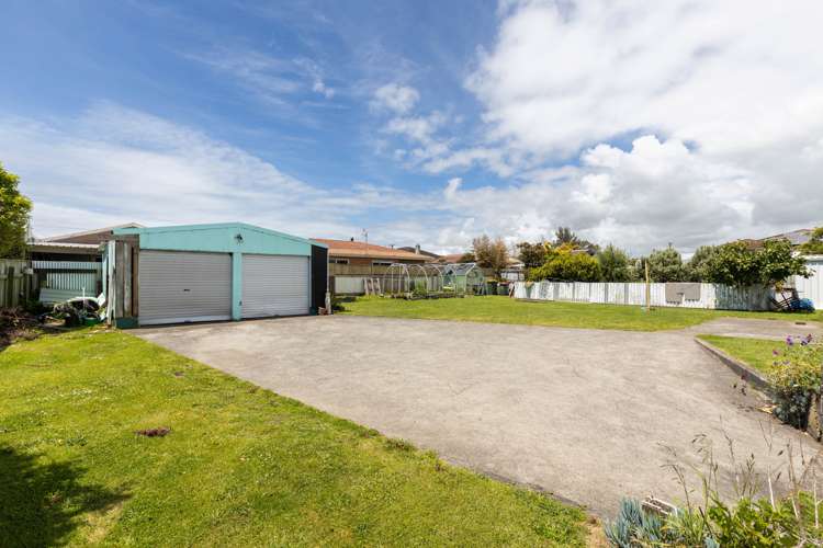 30 Leslie Street Waitara_15
