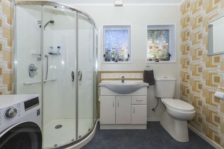 7 Majestic Way The Wood_9