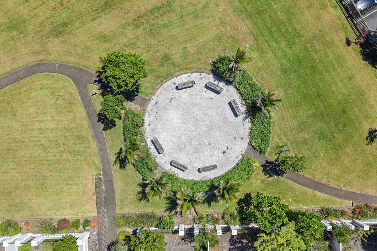 D6/60 Masons Road Oteha_18