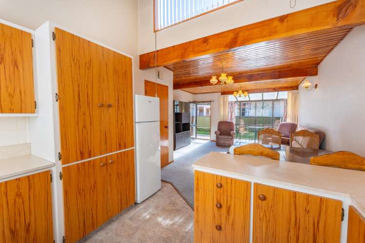 2/109A North Street Seaview_5