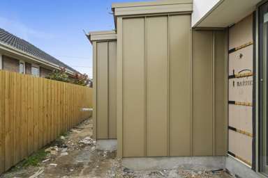 1-4/39 Antigua Street_2