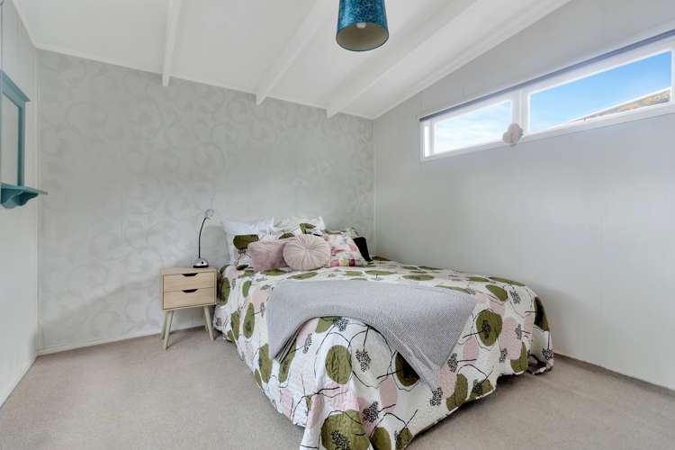 6 Alwyn Avenue Te Atatu South_10