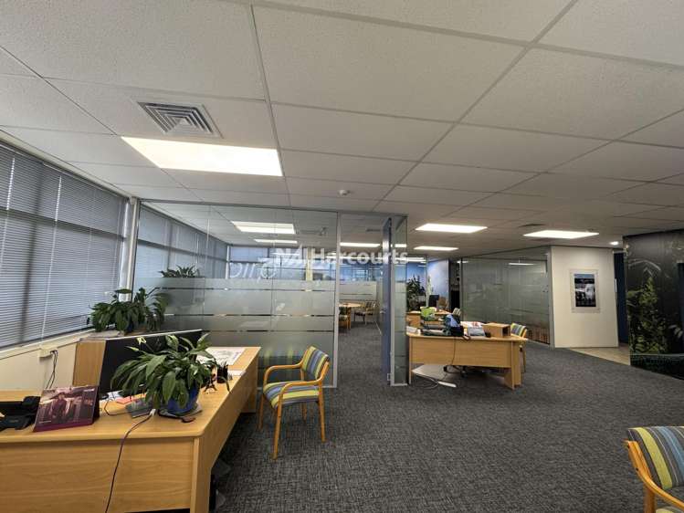 D/28 William Pickering Drive Rosedale_2