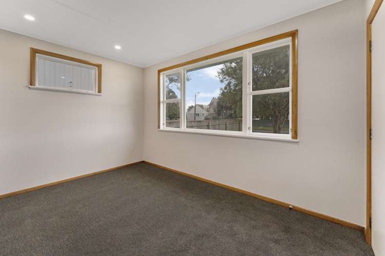 62 Ellesmere Crescent Highbury_19