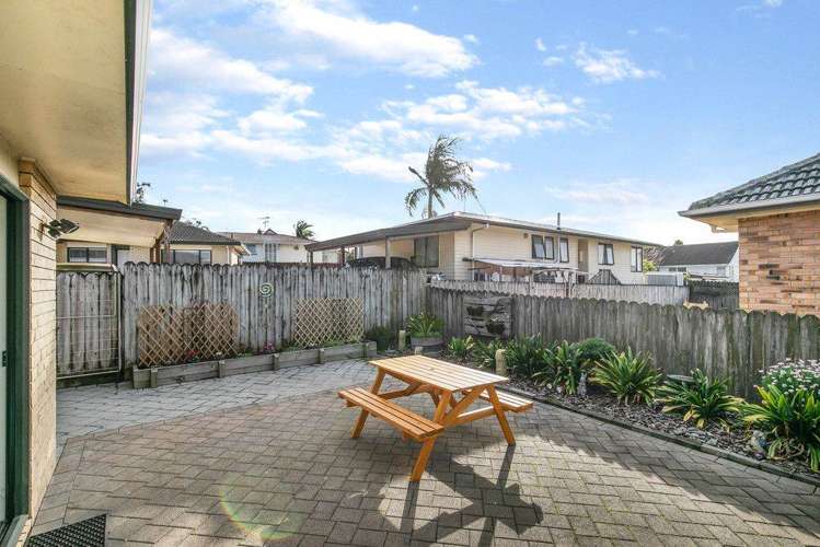 10a Ussher Place Pakuranga Heights_10