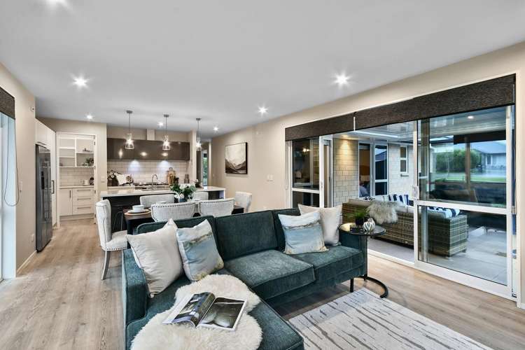 2 Parkgrove Crescent Pokeno_18