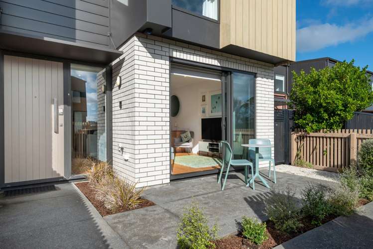 9 Te One Place Belmont_21