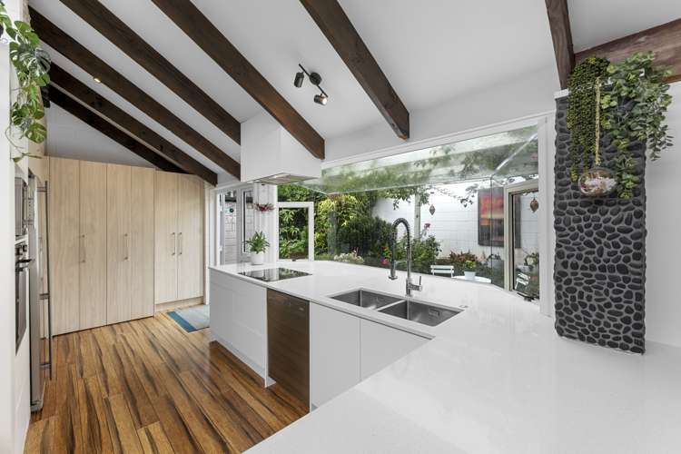 178 Bleakhouse Road Mellons Bay_8