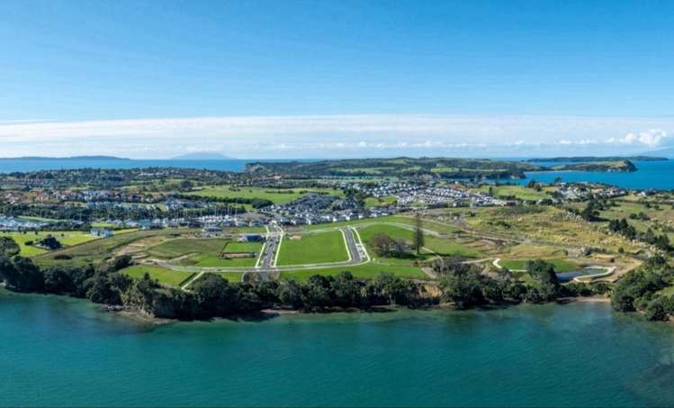 3 Daisy Burrell Drive Gulf Harbour_8