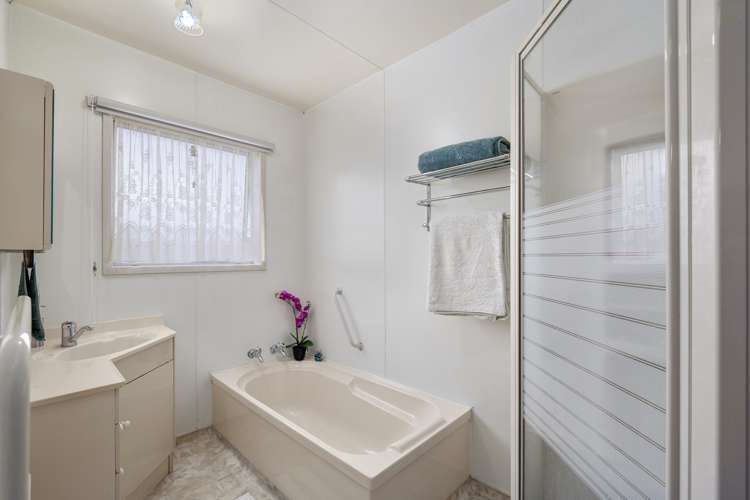 8 Kensington Street Tokoroa_11