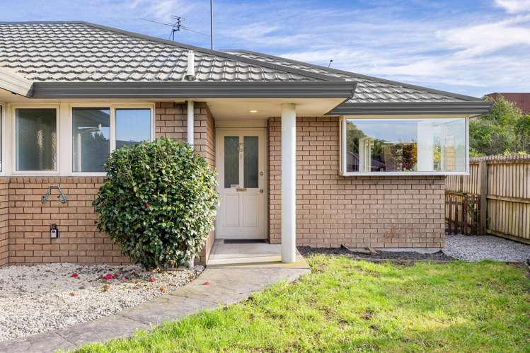 2/17 Cardigan Bay Place Addington_8