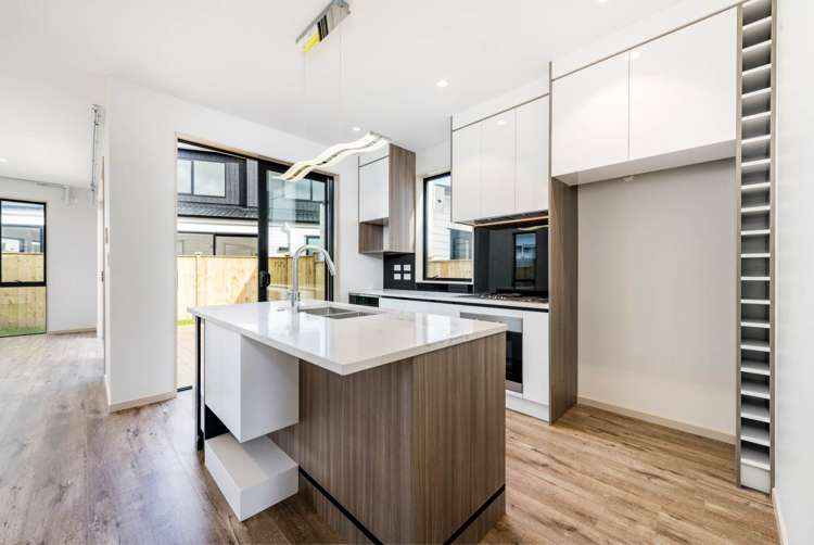 56 Craigs Way Hobsonville_7