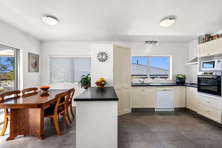 7 Omokoroa Road Omokoroa_3