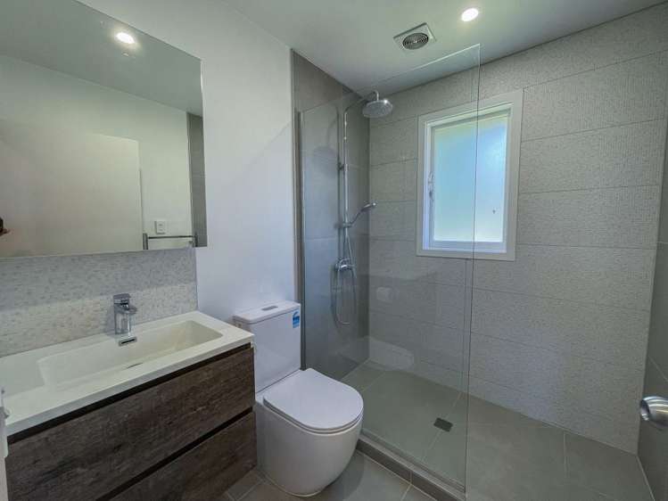 39 Fairclough Road Beach Haven_21