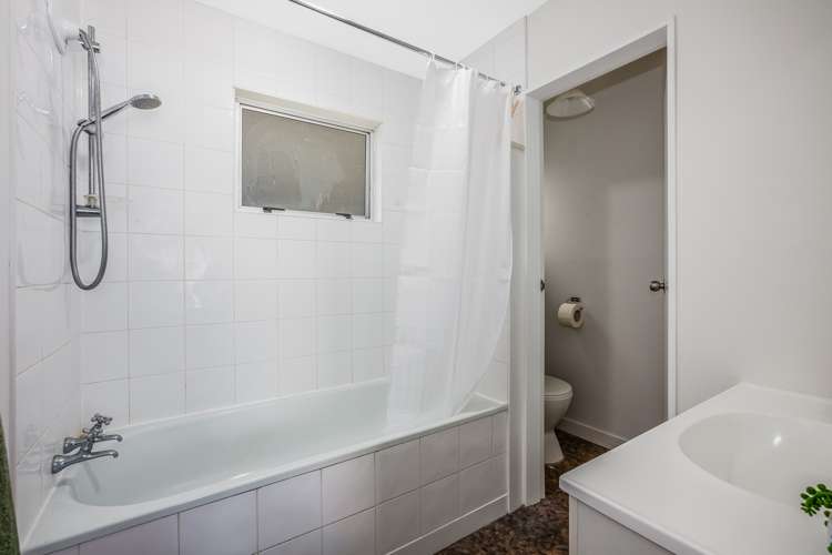 5/126 Redwood Avenue Tawa_23