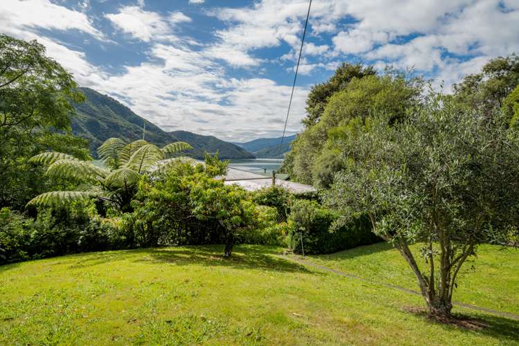 84 Moenui Road Havelock_21