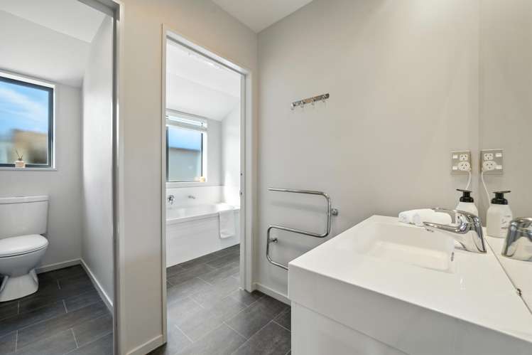 2 Arahura Road Pegasus_11