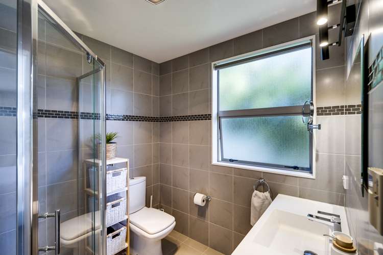 76 Russell Robertson Drive Havelock North_12