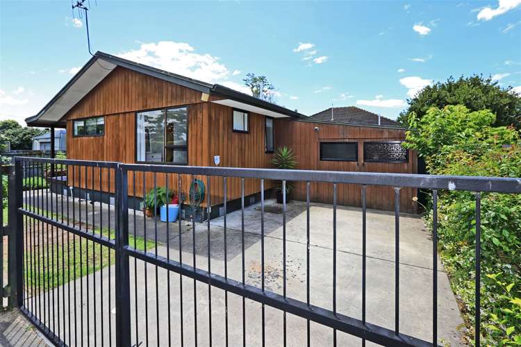 805a Oliphant Road Raureka_11