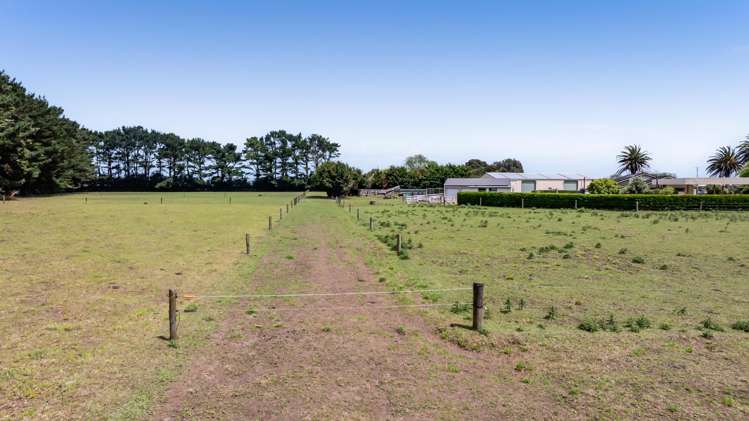 290 Waihi Road Hawera_36