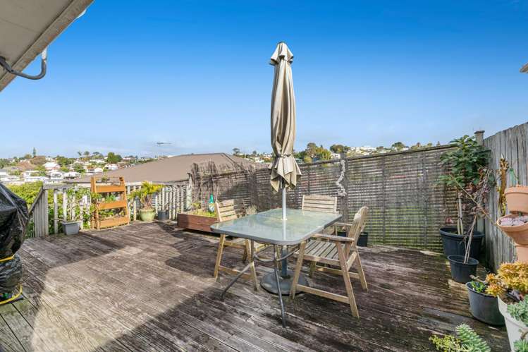 12 Tetrarch Place Totara Vale_11
