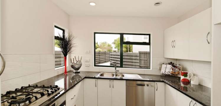 80B Kaurilands Road Titirangi_6