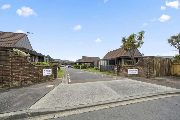 32/18 King Street Petone_13