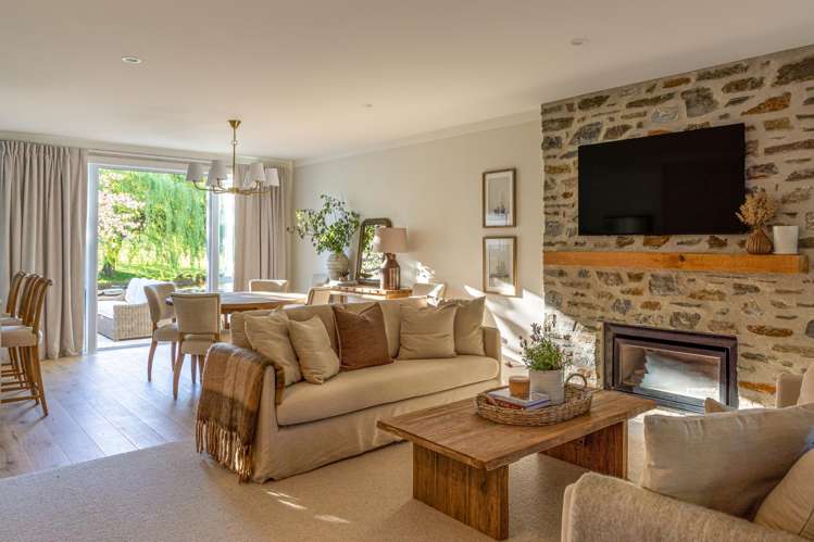 15 Fox's Rush Arrowtown_13