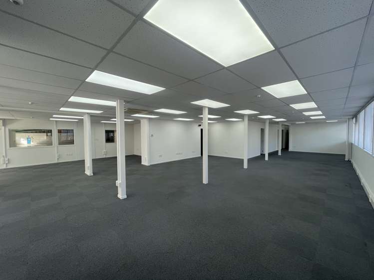 10 Burrett Avenue Penrose_1