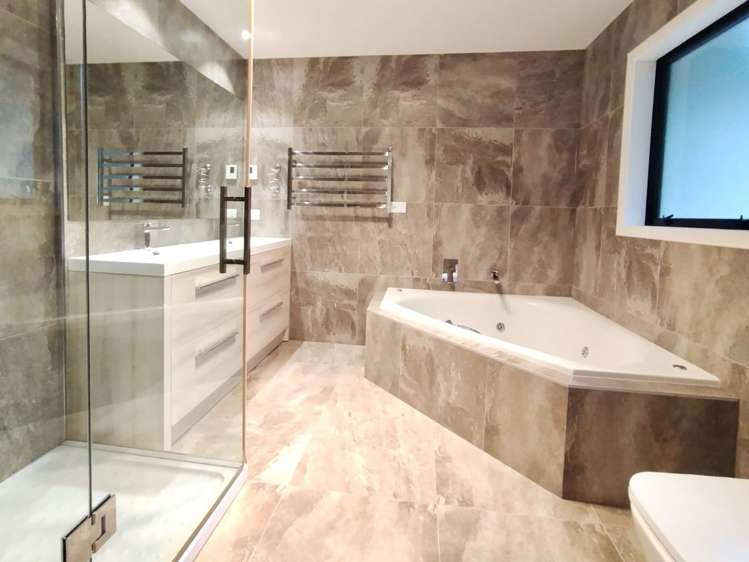 74 Harrowglen Drive Northcross_11